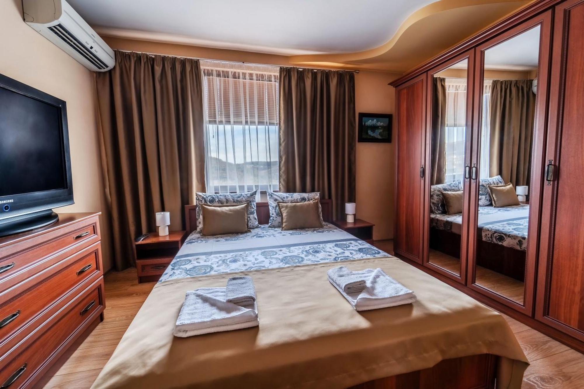 Апартамент Грация Veliko Tárnovo Exterior foto
